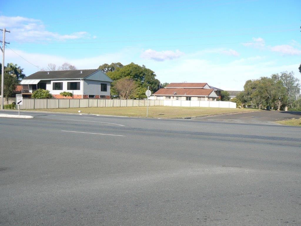 TAREE, NSW 2430
