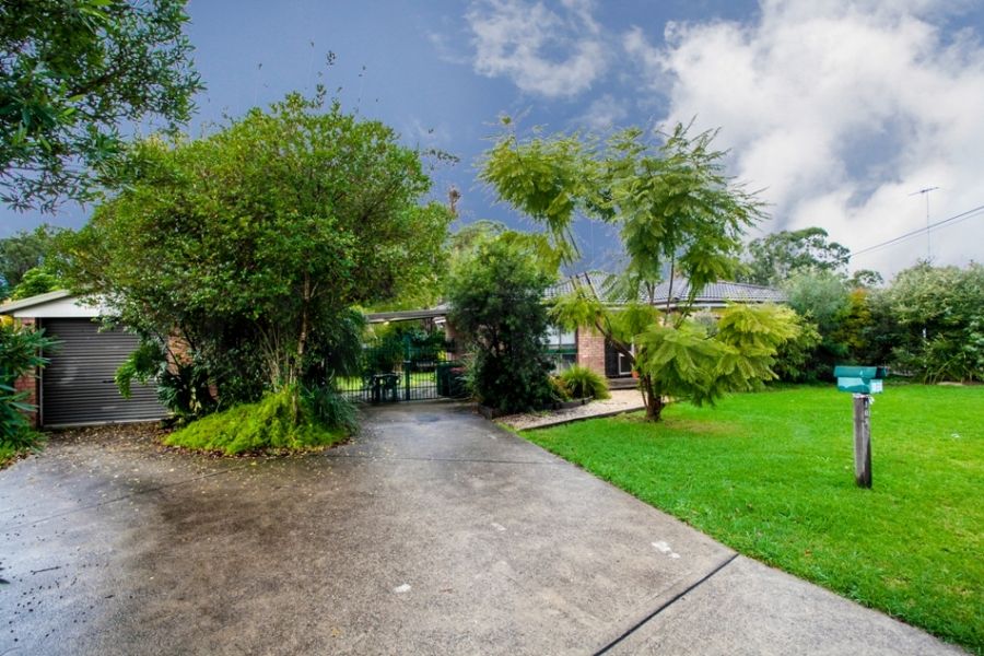 102 Hume Crescent, WERRINGTON COUNTY, NSW 2747