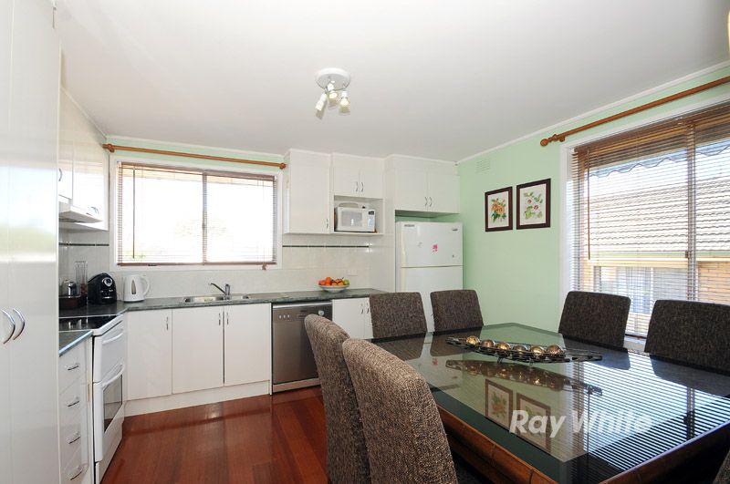 40 Kingswood Crescent, NOBLE PARK NORTH, VIC 3174