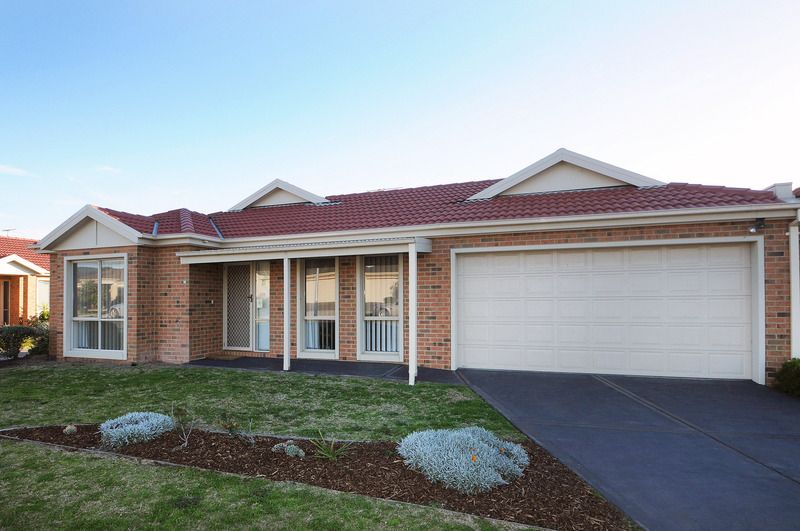 75 Clifton Park Drive, CARRUM DOWNS VIC 3201