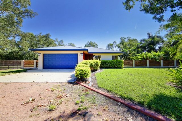1 Octagonal Crescent, KELSO QLD 4815