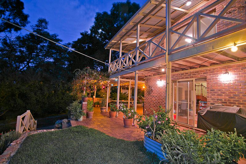 5 Mundaring Weir Road, KALAMUNDA, WA 6076