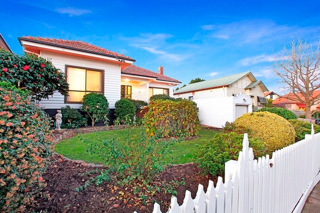 4 McIvor Street, RESERVOIR, VIC 3073
