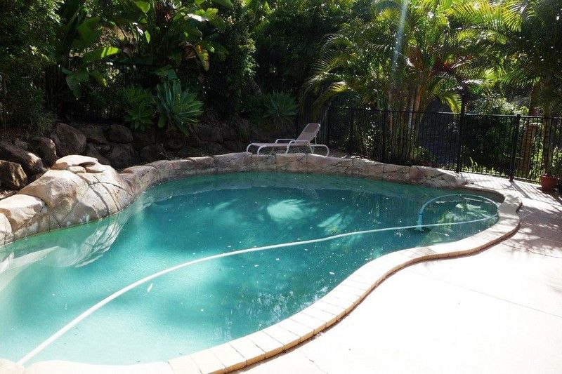 16  Bellona Court, PACIFIC PINES, QLD 4211