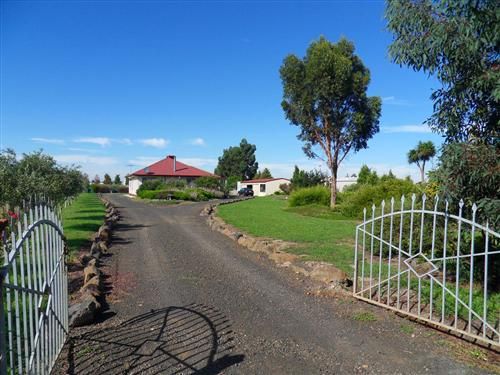 27 Lewis Street, BEVERIDGE, VIC 3753