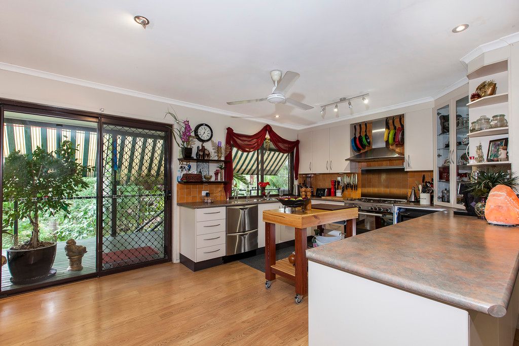 191 Lake MacDonald Drive, COOROY, QLD 4563