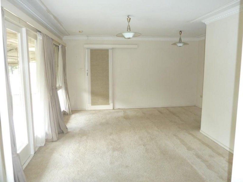 10 Enfield Street, MOUNT GRAVATT EAST, QLD 4122
