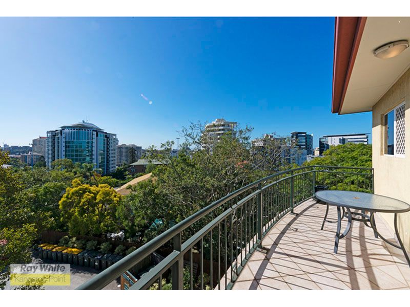 446 Main Street, KANGAROO POINT QLD 4169