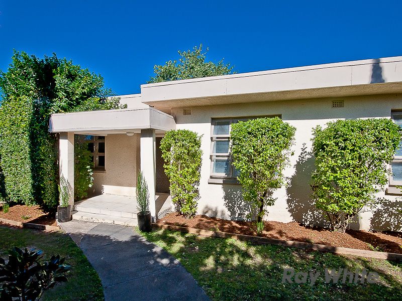 17 Storkey Street, WINDSOR QLD 4030