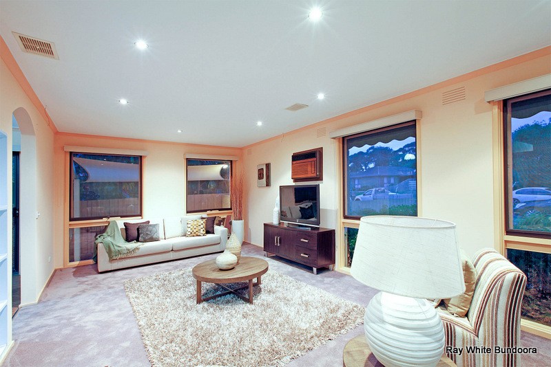 20 Streeton Circuit, MILL PARK, VIC 3082