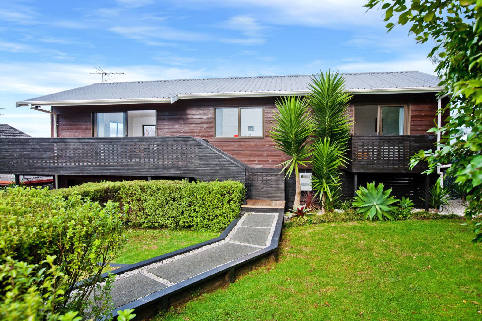 1 Cambric Place, HIGHLAND PARK, Manukau City