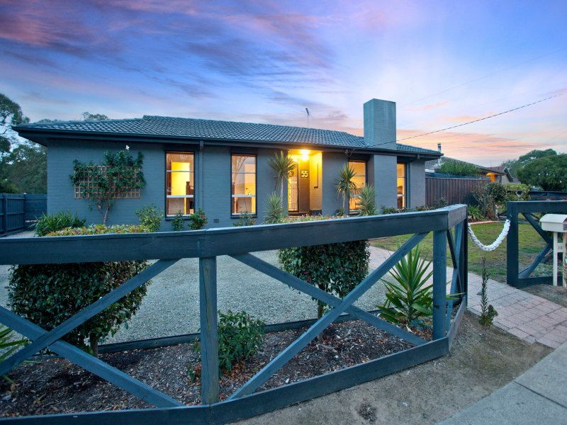 55 Robertson Drive, MORNINGTON VIC 3931