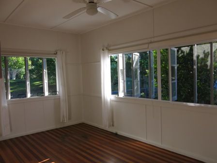 39 Lamington Terrace, NAMBOUR, QLD 4560