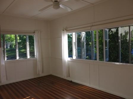 39 Lamington Terrace, NAMBOUR, QLD 4560