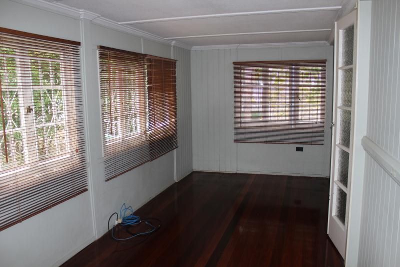 1 Laird Street, ASHGROVE, QLD 4060
