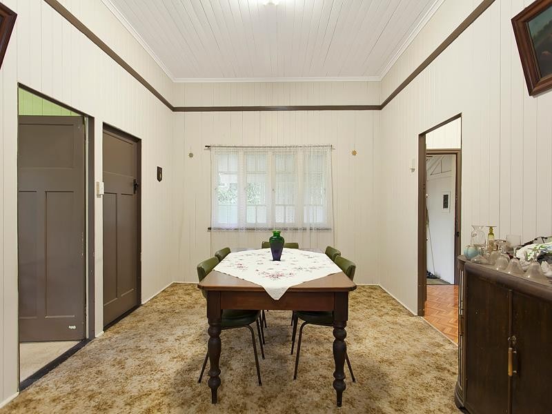 2 Buckland Road, NUNDAH, QLD 4012