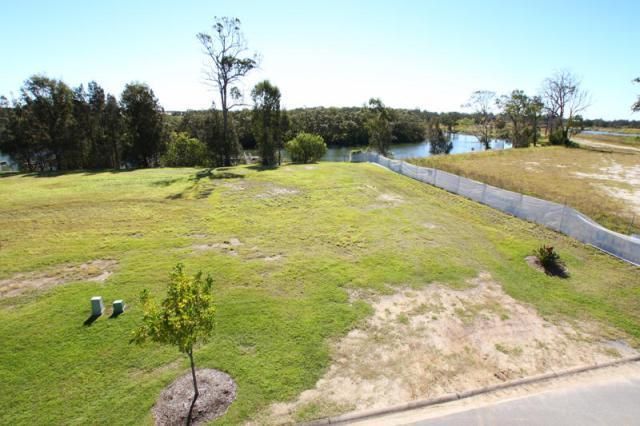 50 Serenity Boulevard, HELENSVALE, QLD 4212