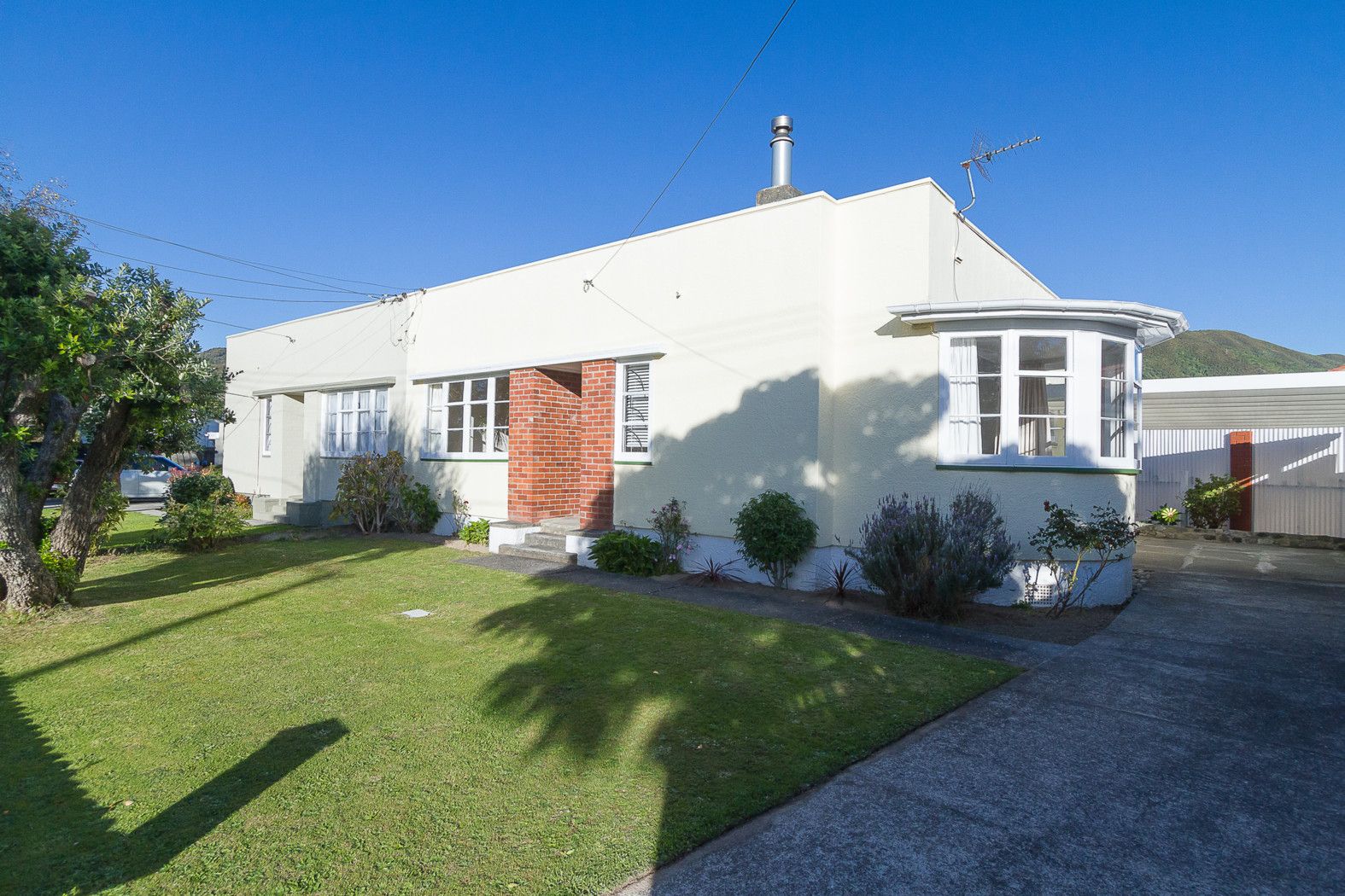 86 Trafalgar Street, WATERLOO, Lower Hutt City