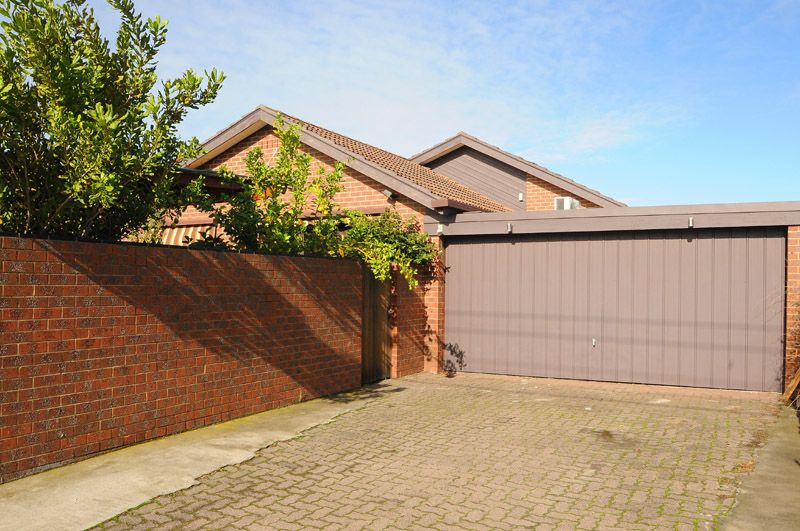 8/17 Gnarwyn Road, CARNEGIE, VIC 3163