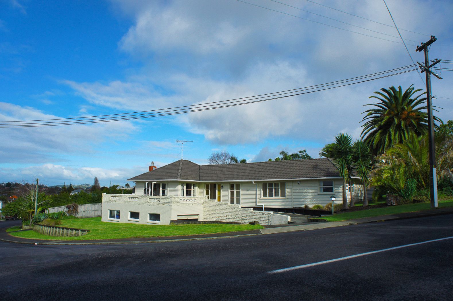 7 Churchill Road, COCKLE BAY, Manukau City