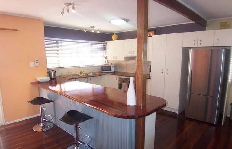 13 Liverpool Street, EIGHT MILE PLAINS, QLD 4113