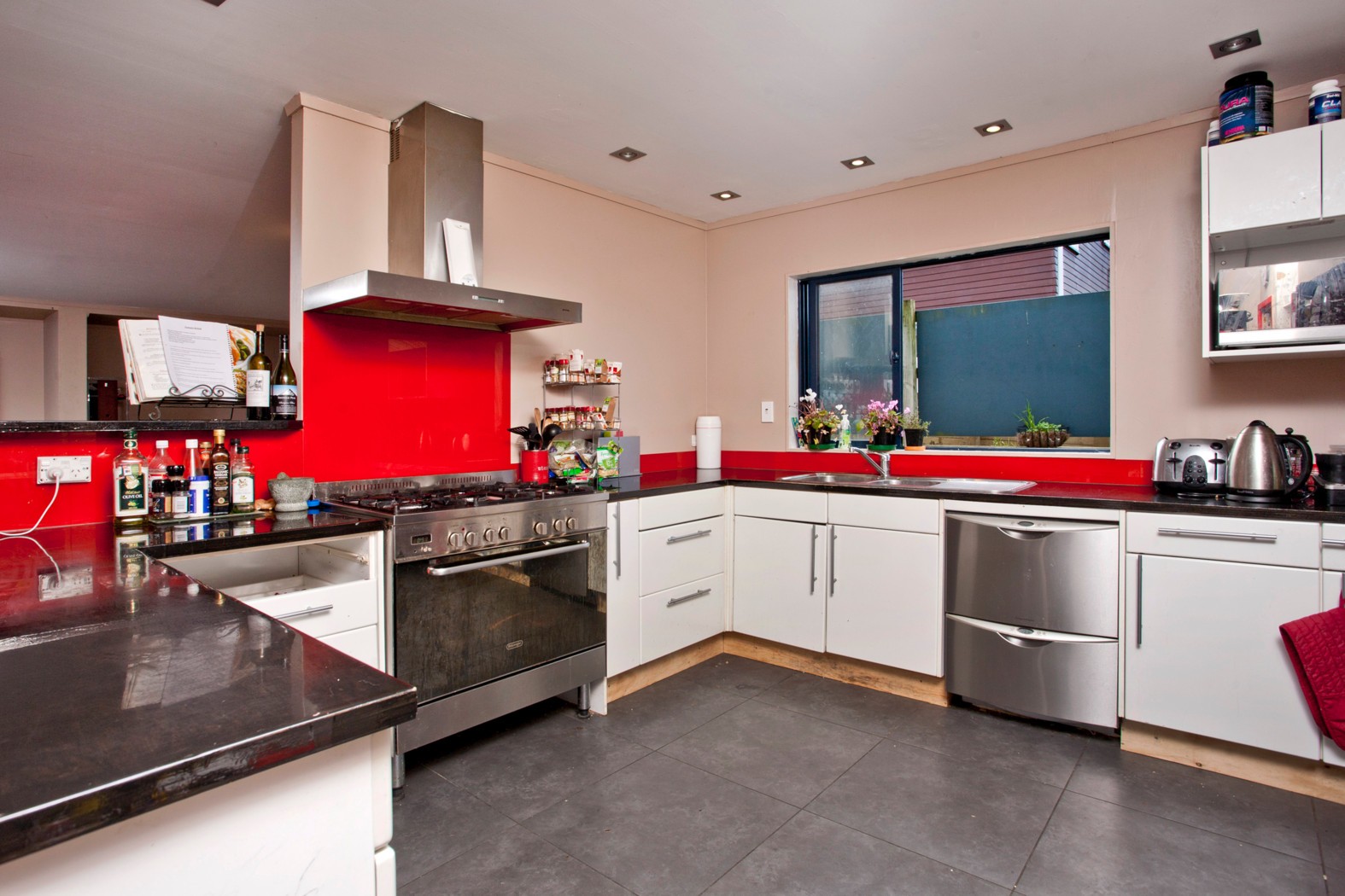 4 Tristram Avenue, FORREST HILL, North Shore City