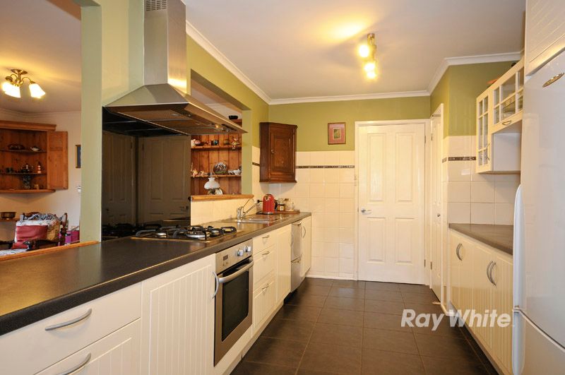 34 Kirrawee Avenue, WANTIRNA SOUTH, VIC 3152