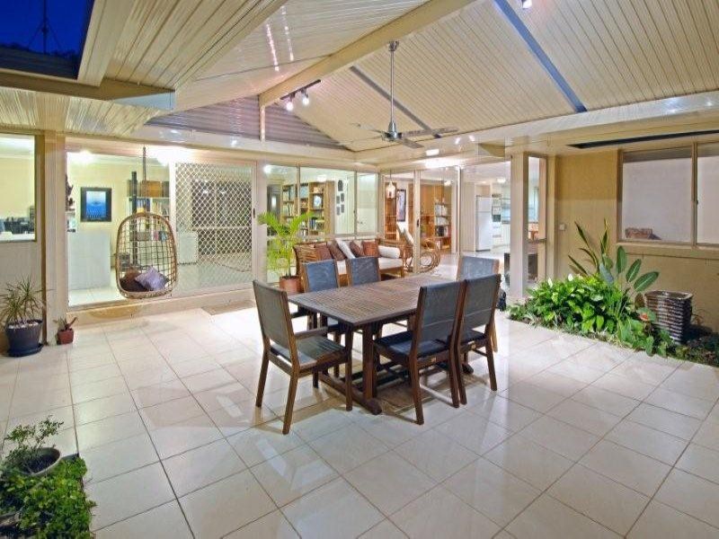 8 Jeune Drive, BUDERIM, QLD 4556