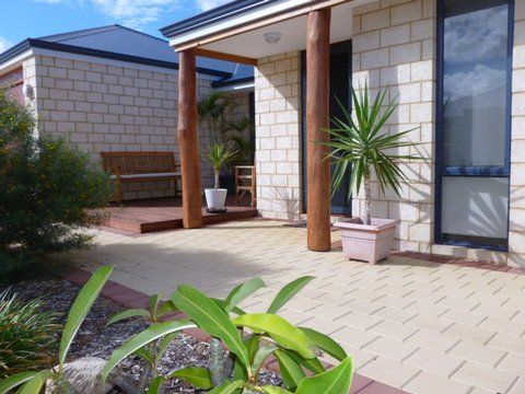 22 Topsail Street, DRUMMOND COVE, WA 6532