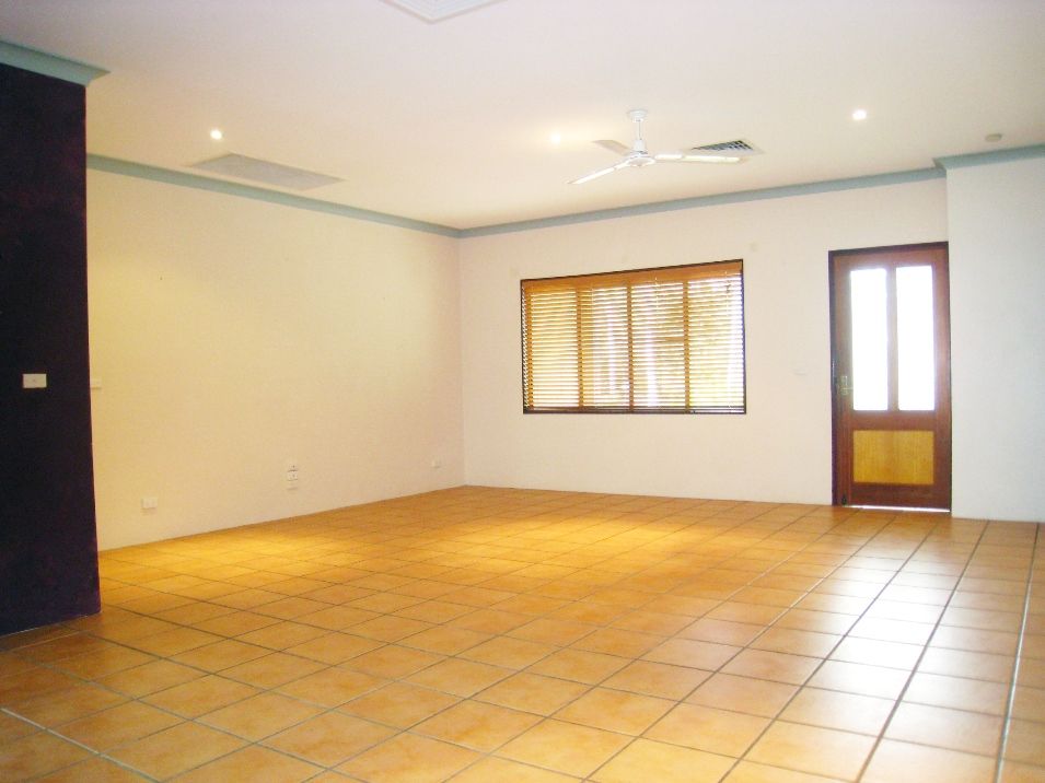 SMITHFIELD, QLD 4878