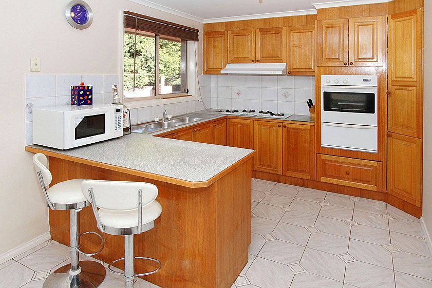 2/30 Bradley Drive, MILL PARK, VIC 3082