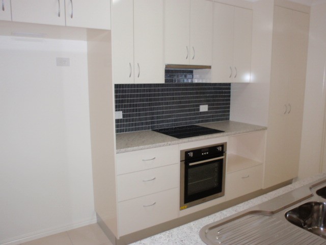 36 Long Street, EMERALD, QLD 4720