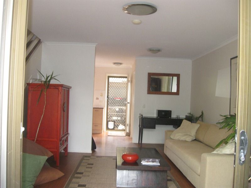 7/6 Ann-Maree Close, MAROOCHYDORE, QLD 4558