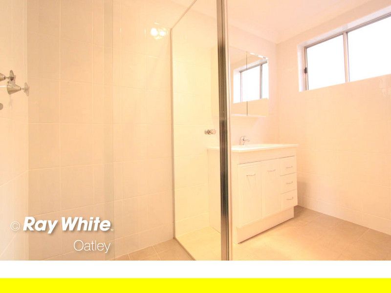 8/9 Apsley Street, PENSHURST, NSW 2222