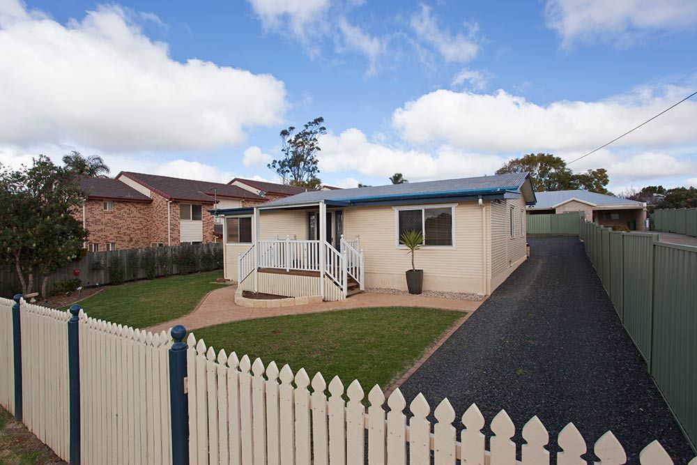 38 Cortess Street, HARRISTOWN QLD 4350
