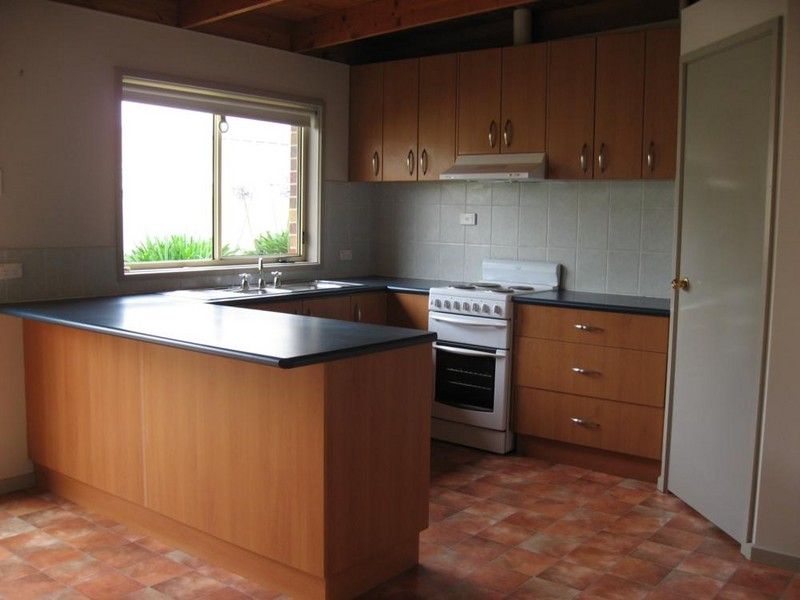 10 McMahon Street, HEATHCOTE, VIC 3523