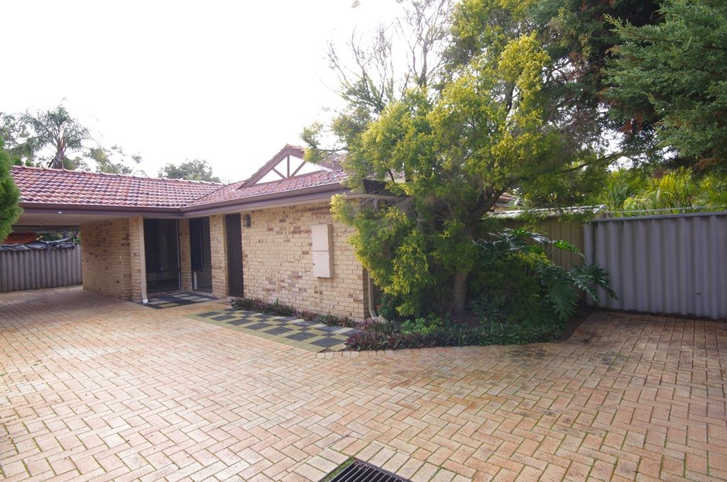 466b Light Street, DIANELLA WA 6059