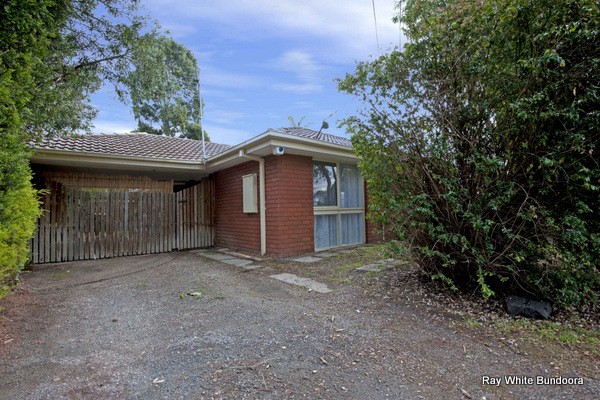 11 Macorna Street, WATSONIA, VIC 3087