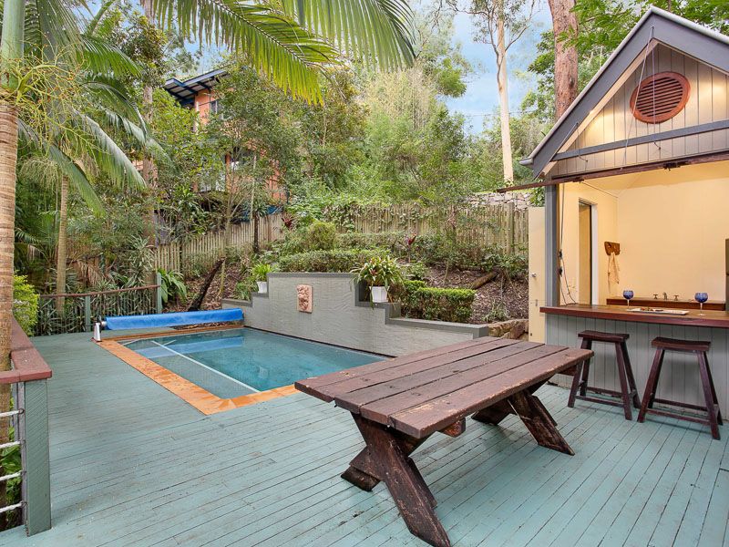 123 Russell Terrace, INDOOROOPILLY, QLD 4068