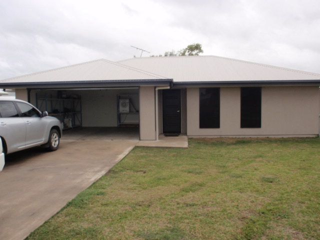 19 Mount MacArthur Boulevard, CAPELLA, QLD 4723