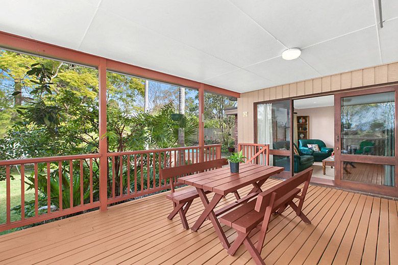 11 Tamboon Avenue, TURRAMURRA, NSW 2074