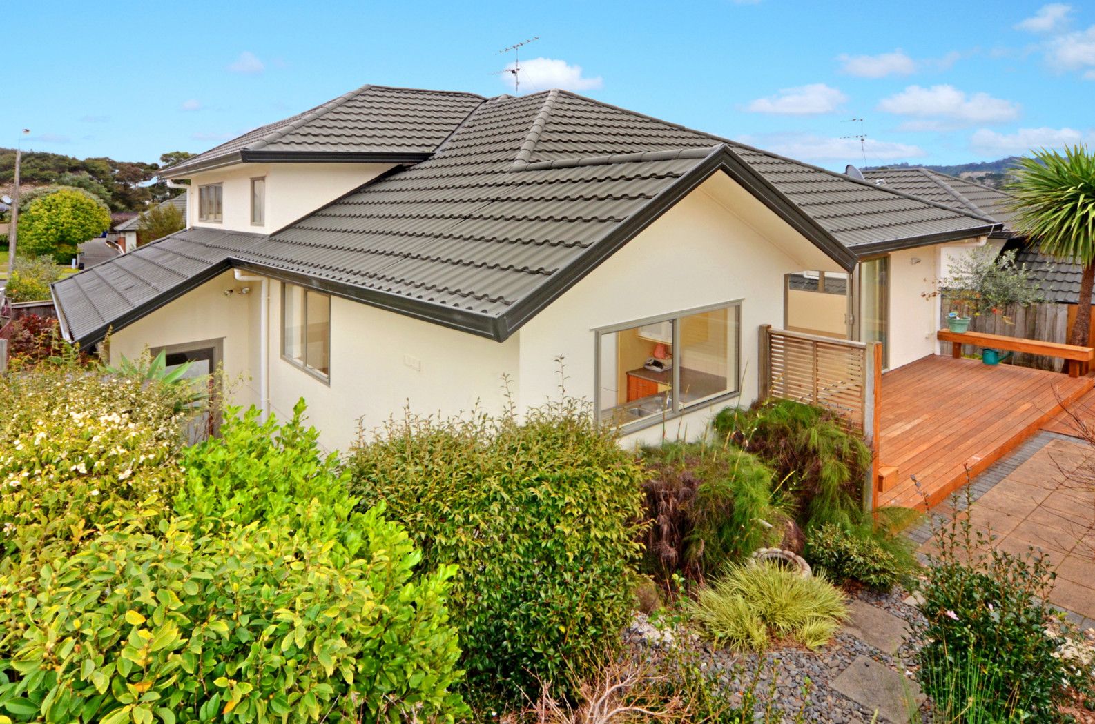113a Seaview Road, GLENFIELD, North Shore City