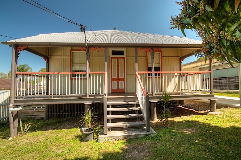 4 MACFARLANE Street, SADLIERS CROSSING QLD 4305
