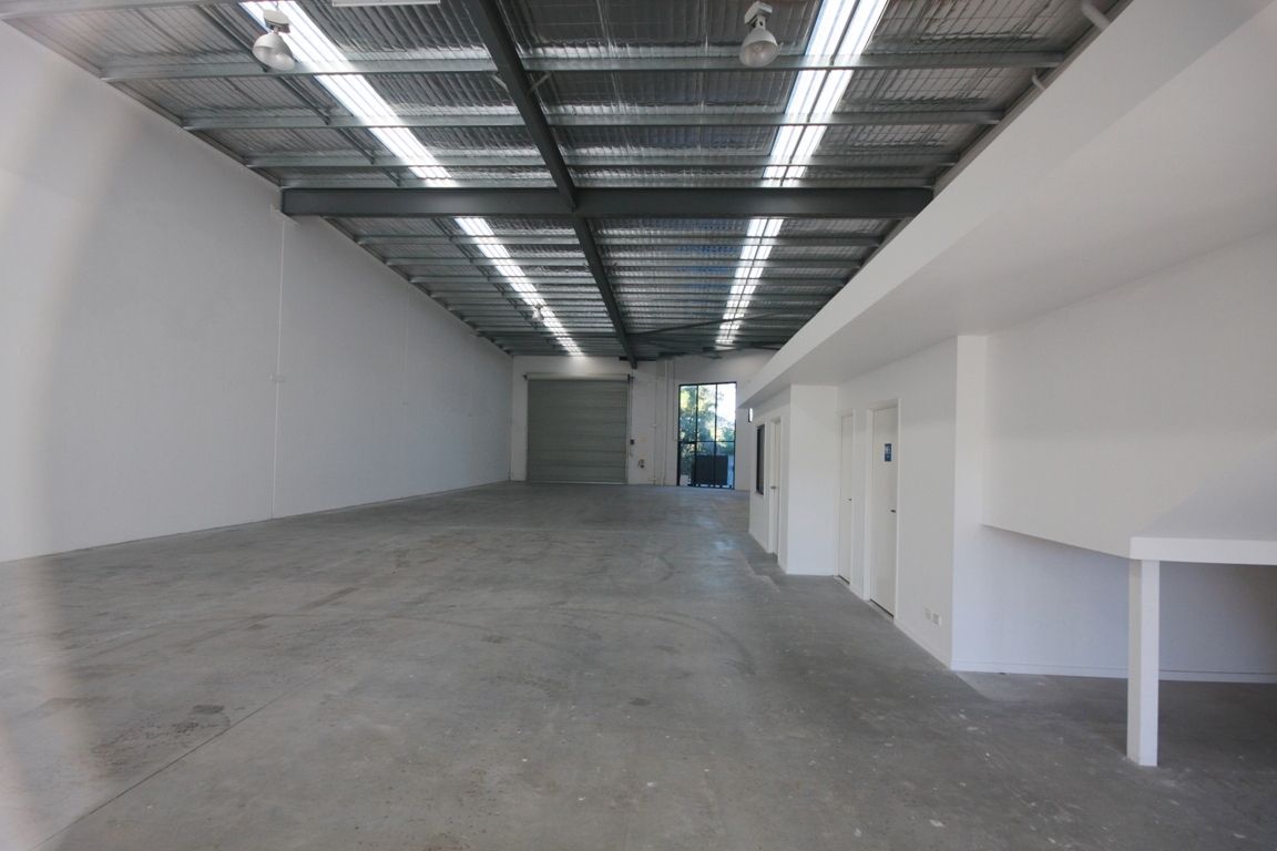 VARSITY LAKES, QLD 4227