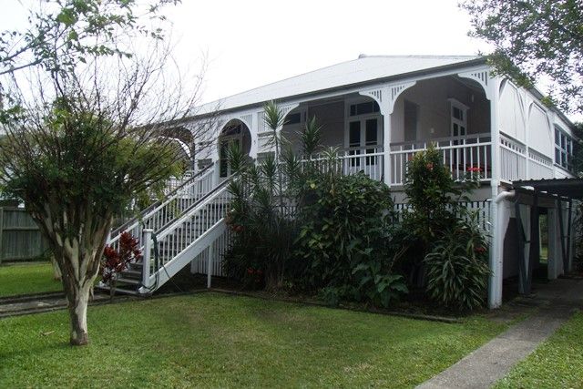 5 Emma Street, WOOLOOWIN, QLD 4030