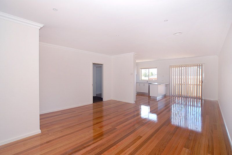 1/10 Falconer Road, BORONIA, VIC 3155
