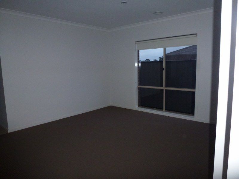 119 Moor Park Drive, CRAIGIEBURN, VIC 3064