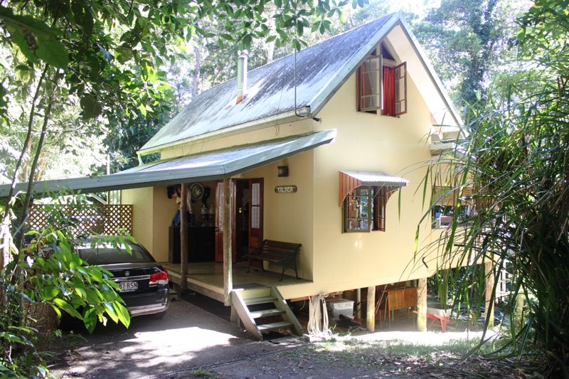 11 Butler Drive, KURANDA QLD 4881