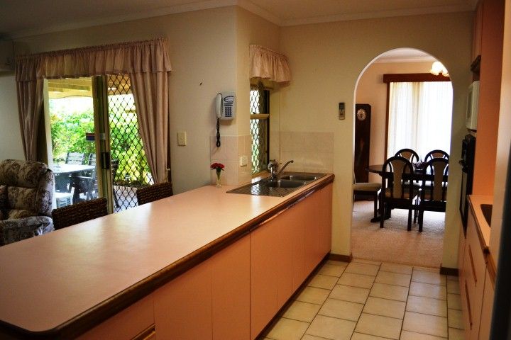 10 Meledie Avenue, KAWUNGAN, QLD 4655