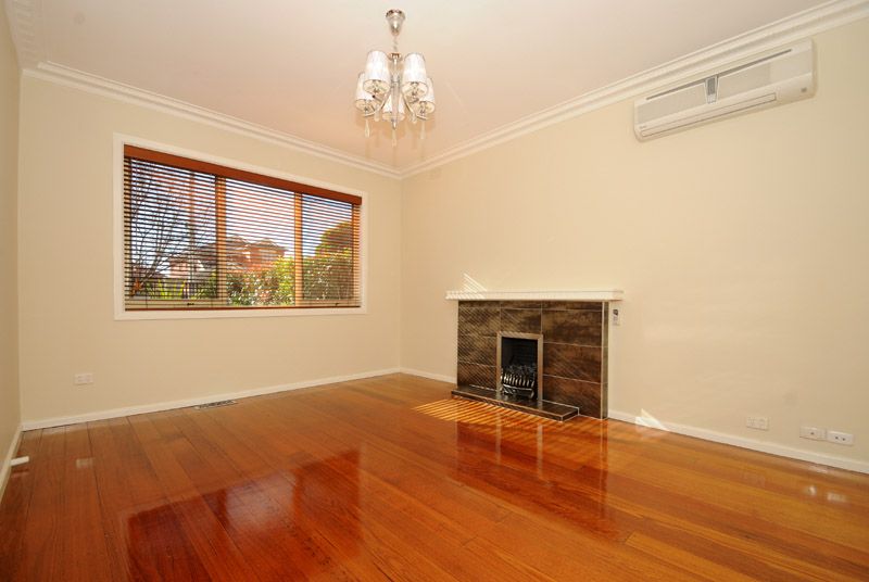 22 Barrani Street, BENTLEIGH EAST, VIC 3165